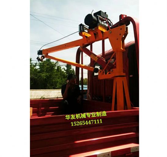 點(diǎn)擊查看詳細(xì)信息<br>標(biāo)題：車(chē)載小吊機(jī)  液壓小吊機(jī) 閱讀次數(shù)：2700